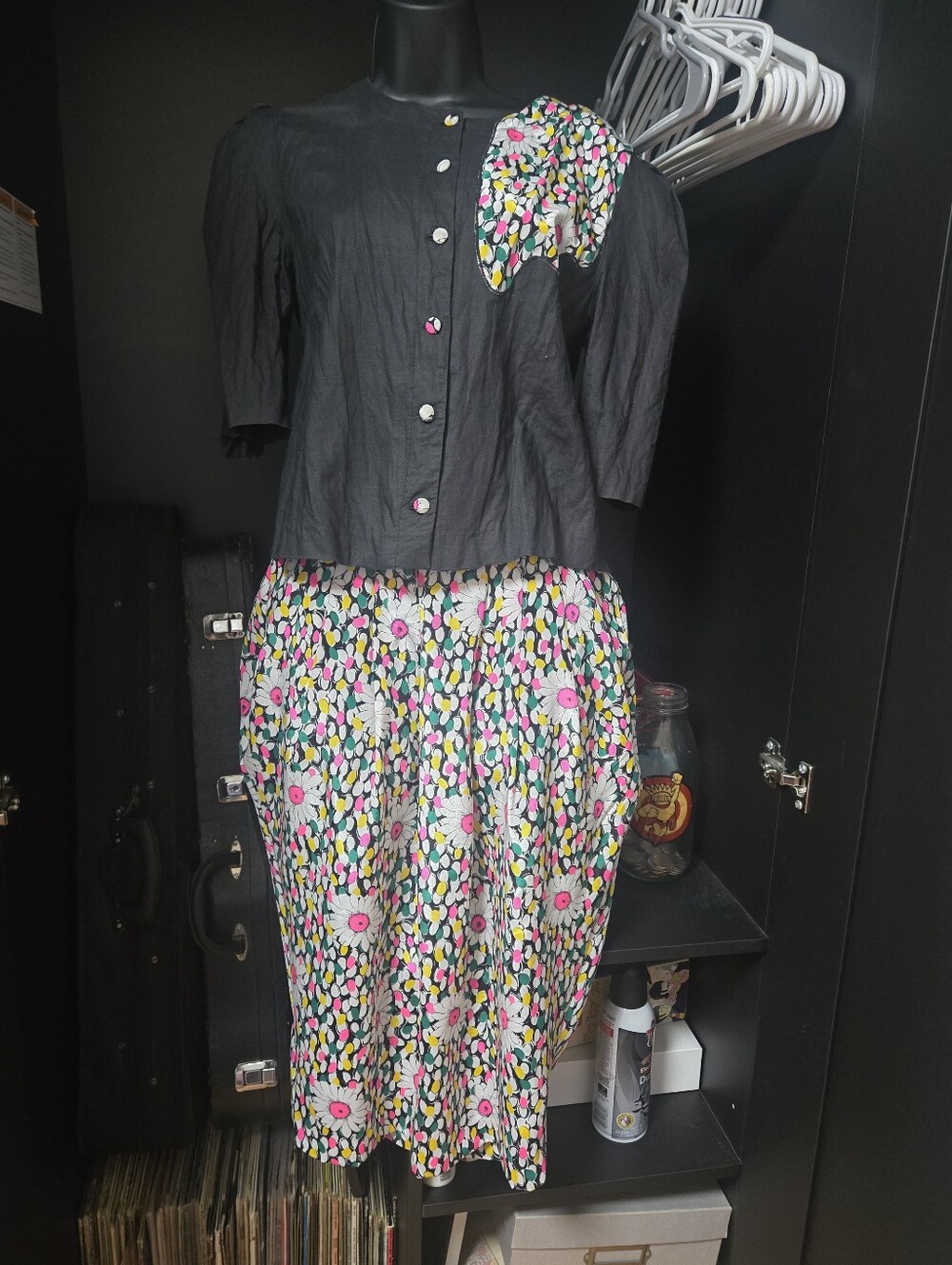 Vintage 80s Neisy's Paris Milan Black & Daisy Print Two Piece Set Size 10